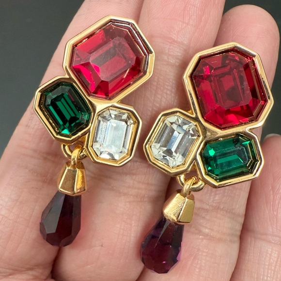 Vintage SWAROVSKI Swan Signed Multicolored Crystal Geometric Teardrop Earrings - Picture 7 of 14